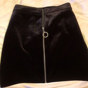 Velvet Black Zipper mini skirt